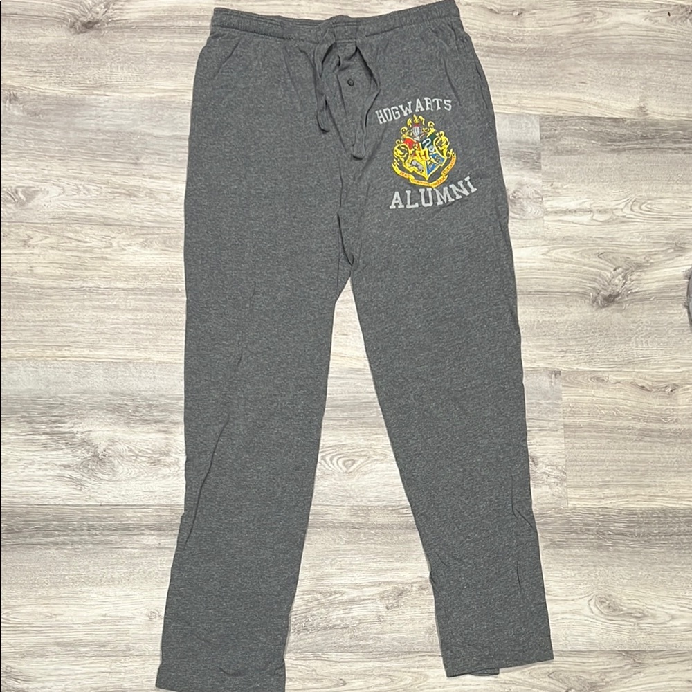 Men's Harry Potter Gray Hogwarts Lounge Pants with Pockets
